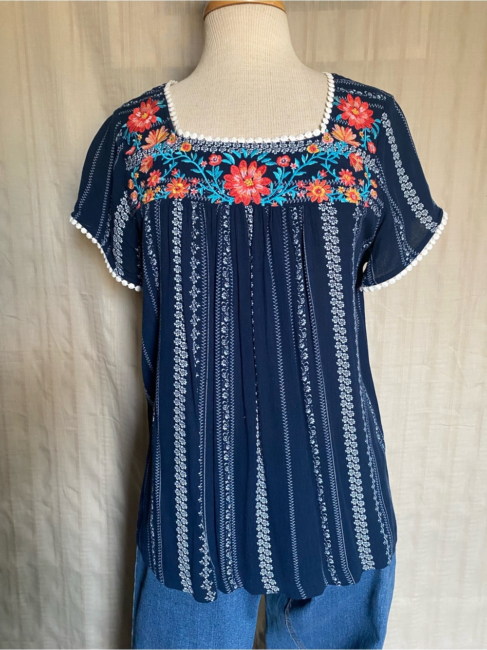 Savanna Jane Embroidered Navy Floral Square-Neck Peasant Top